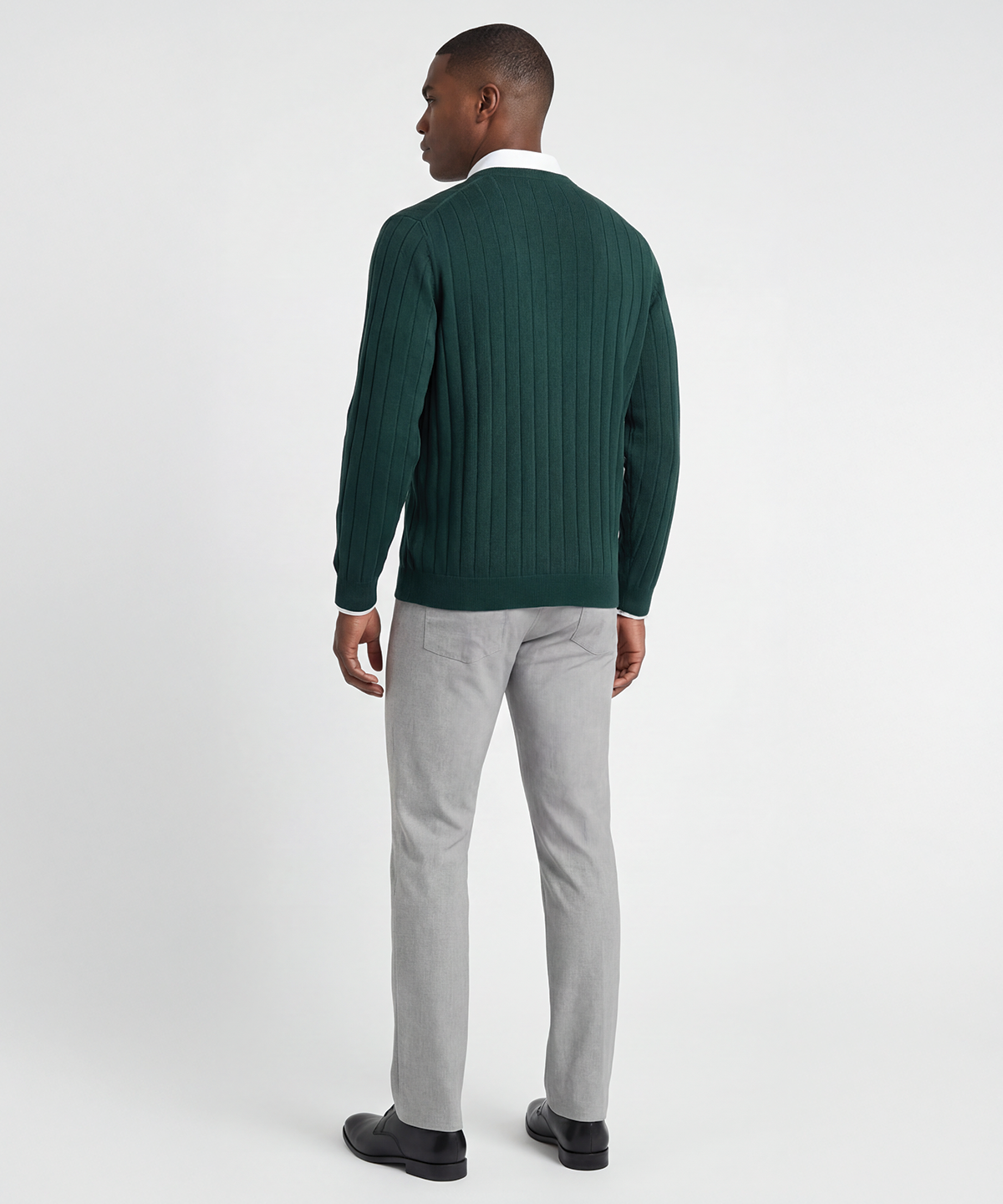 Signature Merino V-neck Pullover Sweater
