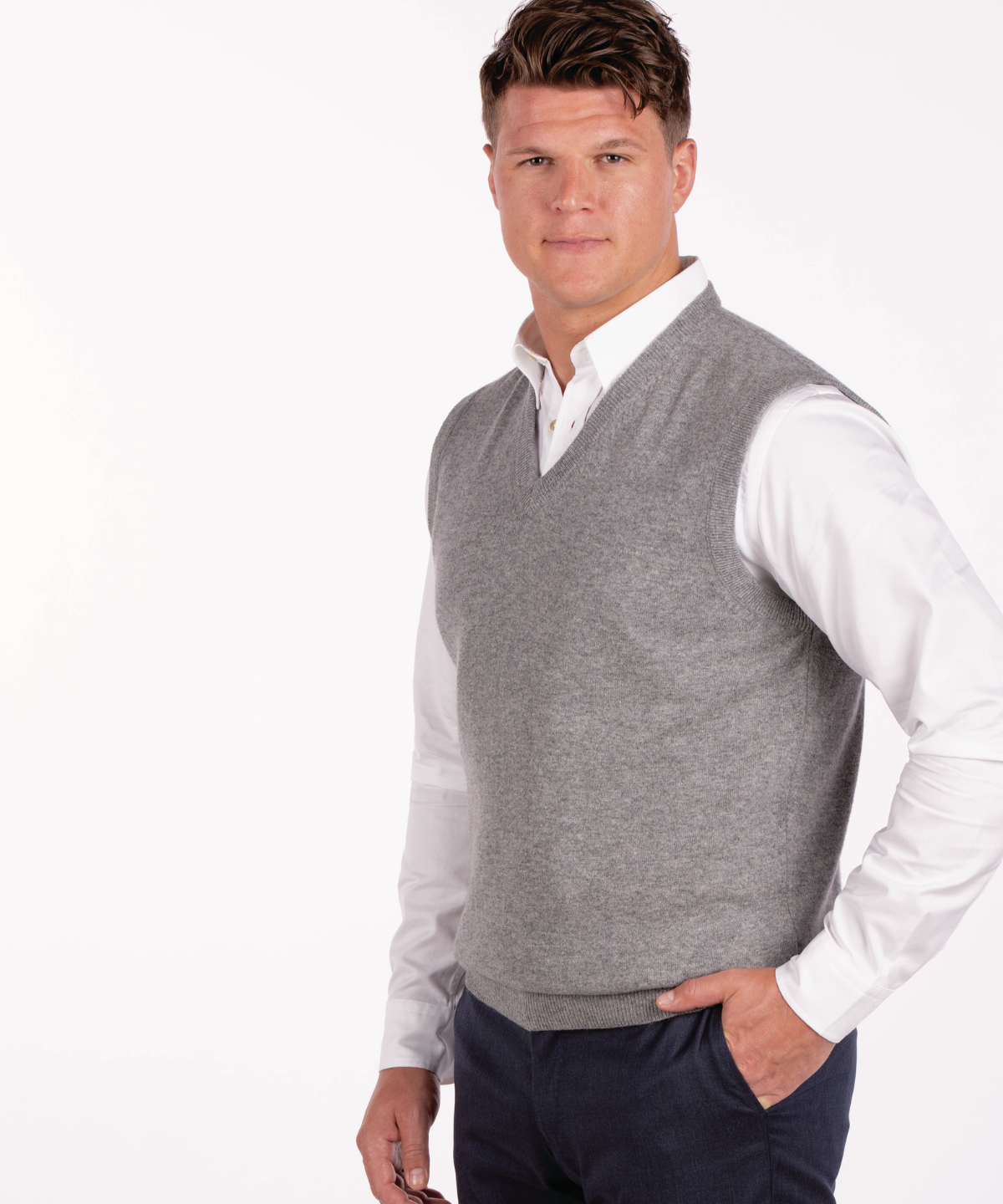 Heritage Italian 100% Cashmere V-Neck Vest - Bobby Jones Heritage Italian 100% Cashmere V-Neck Vest - Bobby Jones