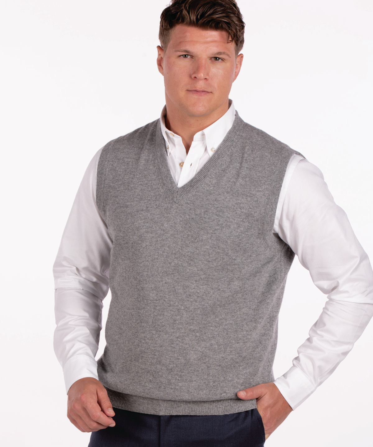 Heritage Italian 100% Cashmere V-Neck Vest - Bobby Jones Heritage Italian 100% Cashmere V-Neck Vest - Bobby Jones
